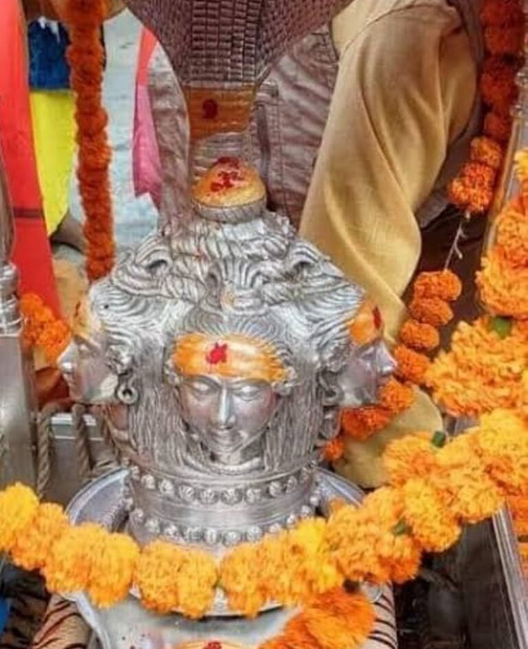 श्री ओंकारेश्वर मंदिर: बाबा केदार का शीतकालीन गद्दीस्थल